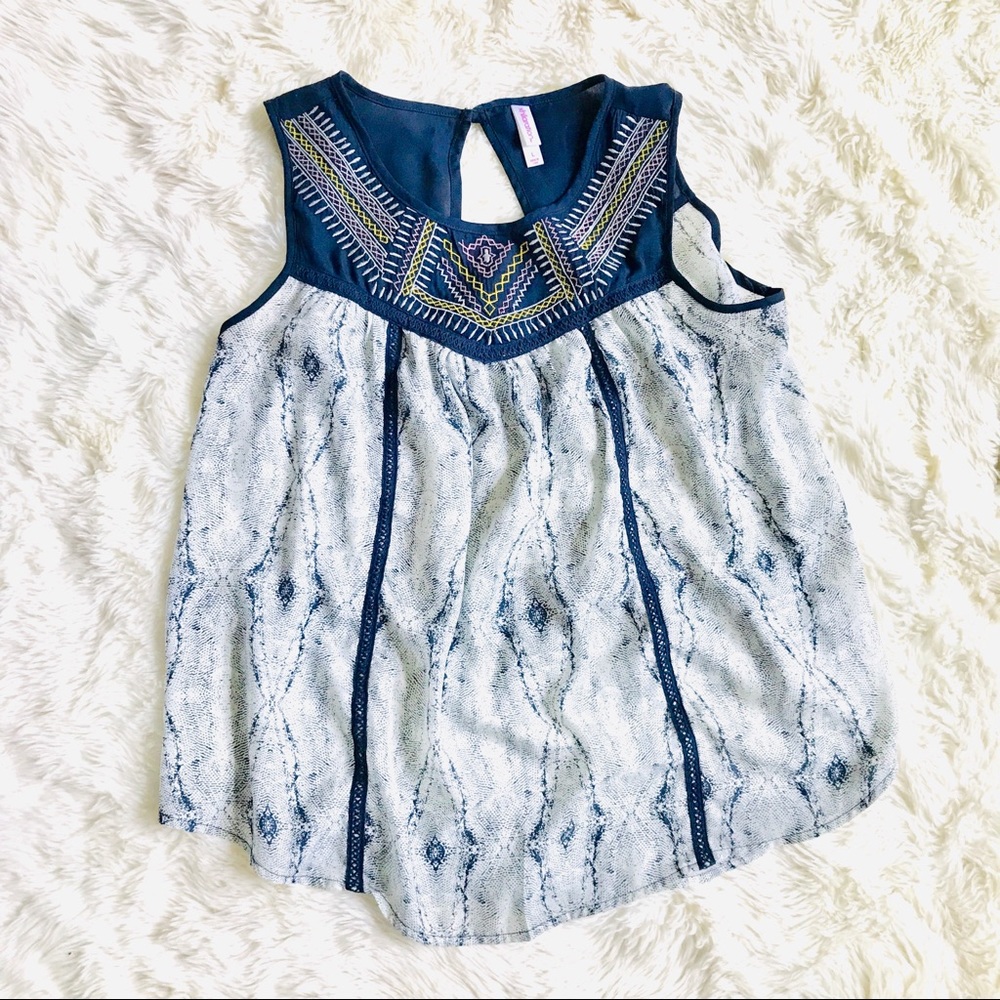 Cute top